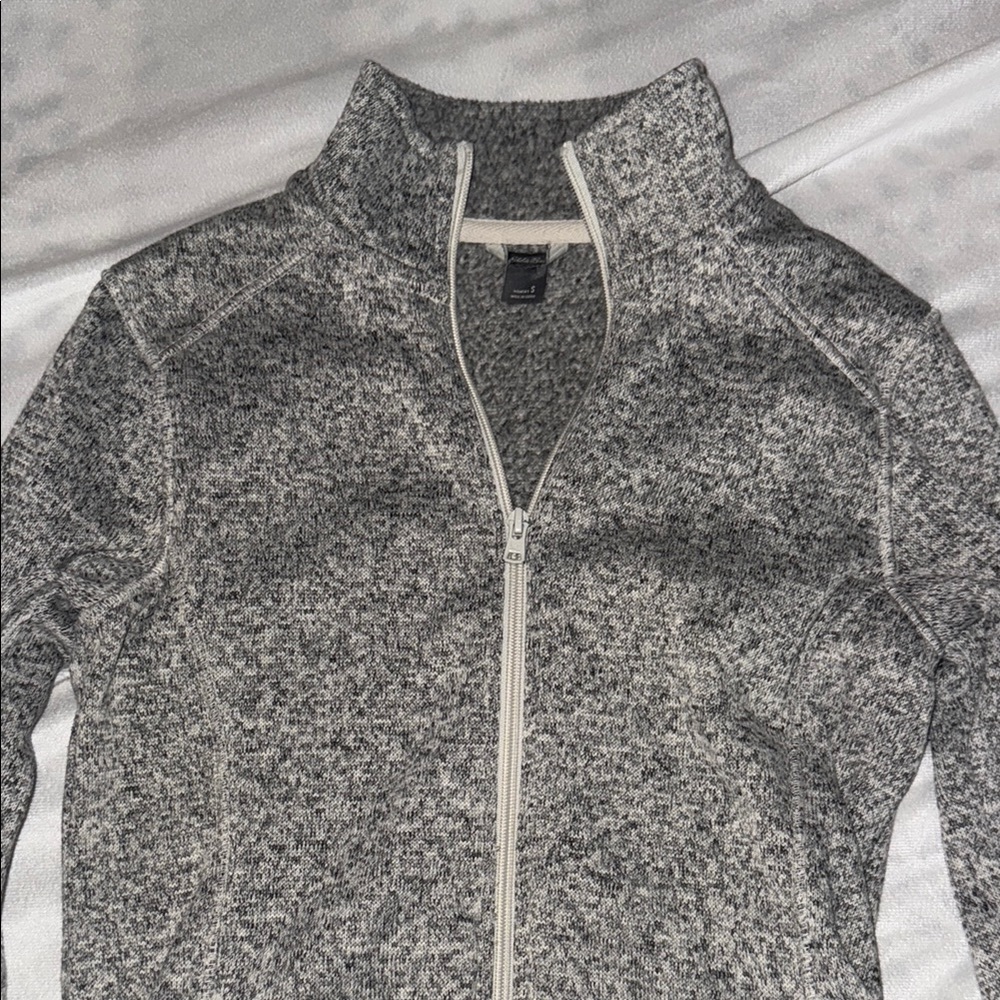 Eddie Bauer Women’s Gray Zip-Up Sweater